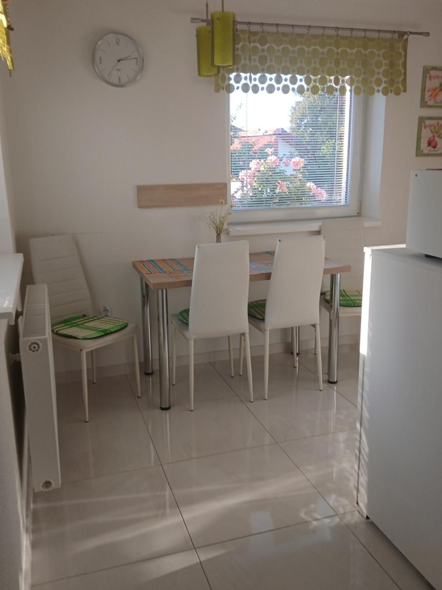 Apartman Grena - Grena Sk Štôla Kültér fotó